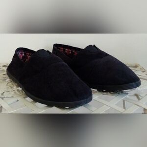 Women's White Line Slip-on Shoes